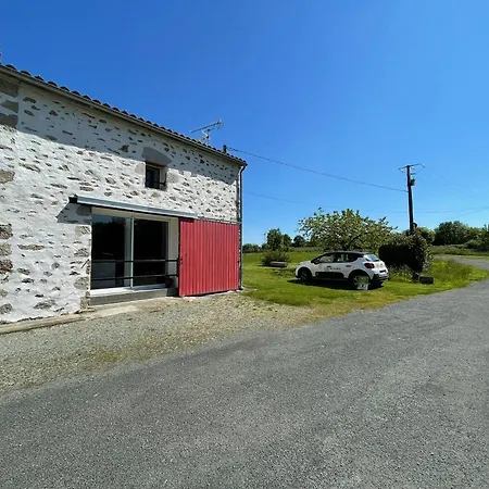 A Beaufou Avec Terrasse Privee - Fr-1-426-581 Дом отдыха