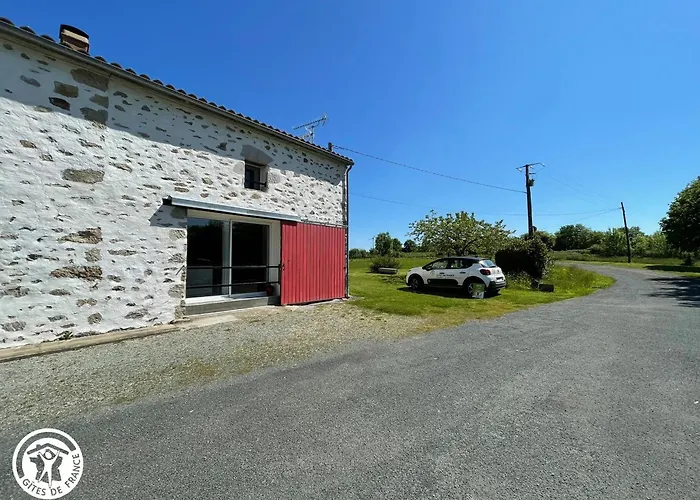 A Beaufou Avec Terrasse Privee - Fr-1-426-581 Prázdninový dům