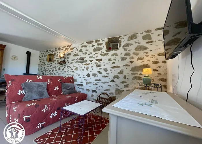 A Beaufou Avec Terrasse Privee - Fr-1-426-581