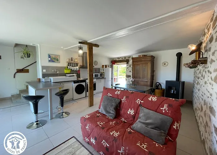 A Beaufou Avec Terrasse Privee - Fr-1-426-581 * Saint-Étienne-du-Bois