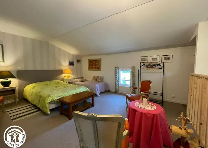 A Beaufou Avec Terrasse Privee - Fr-1-426-581 Prázdninový dům *